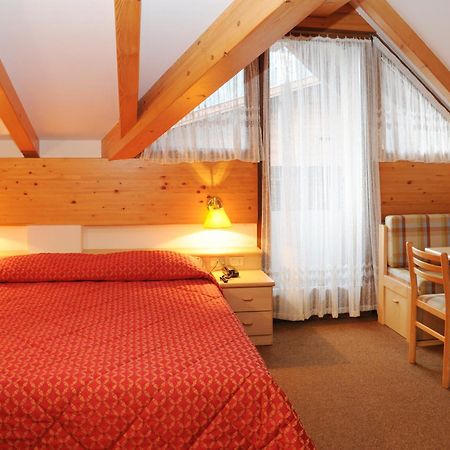 Hotel La Soldanella Moena Eksteriør bilde