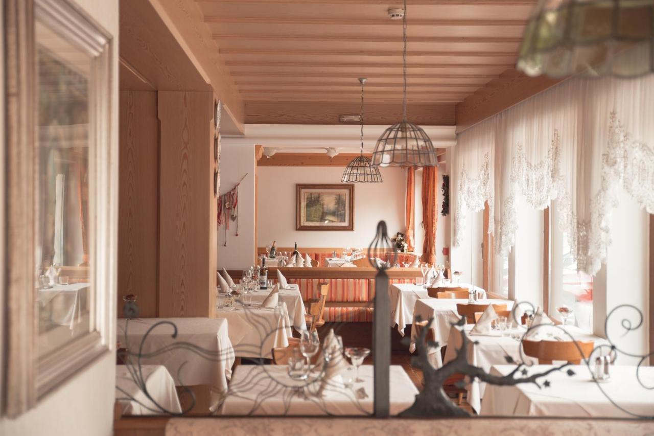 Hotel La Soldanella Moena Eksteriør bilde